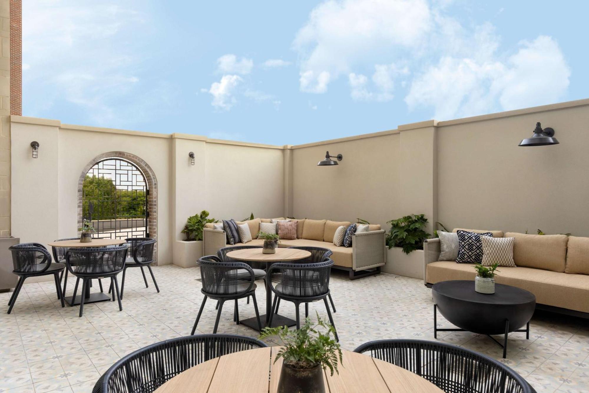Valley Hotel Homewood Birmingham - Curio Collection By Hilton Экстерьер фото
